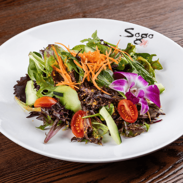 Sogo Salad (1/2 tray).